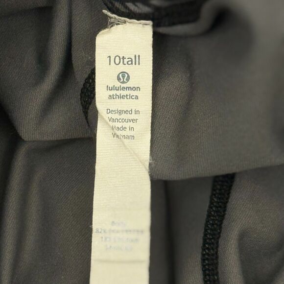 LULULEMON Groove Short 10 Tall Stripe Play Slate Black Biker Yoga Gym EUC B22 - Picture 5 of 5